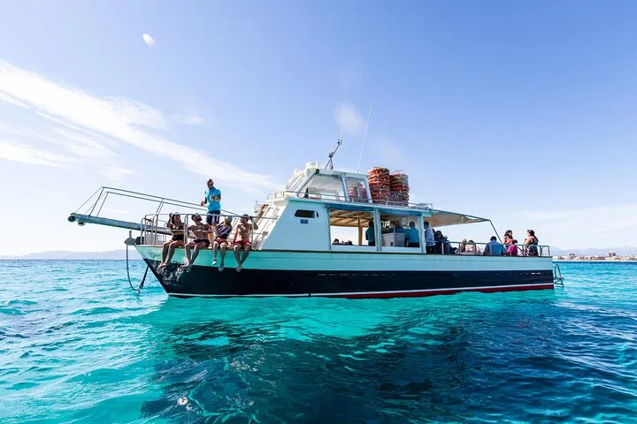 Boat Tour in Palma Bay