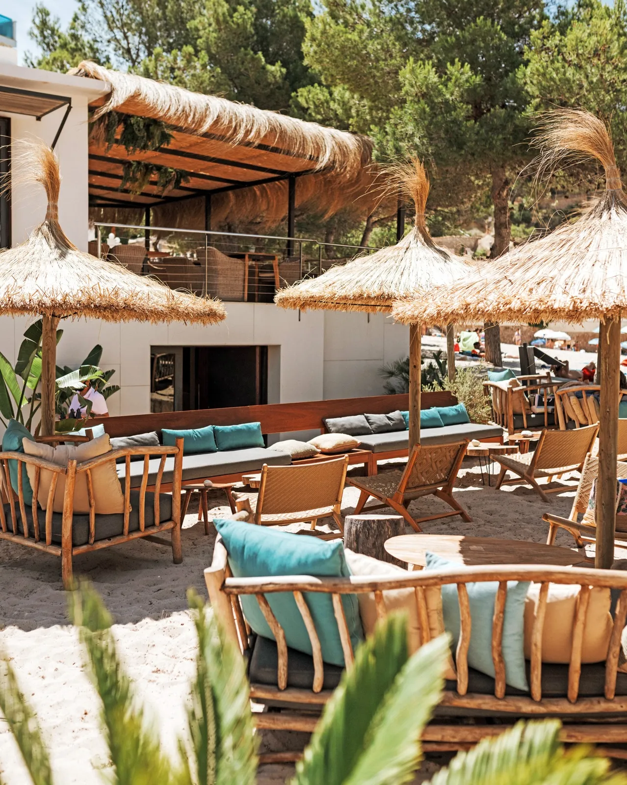 DJ Chillout Sessions at Maria 5 Beach