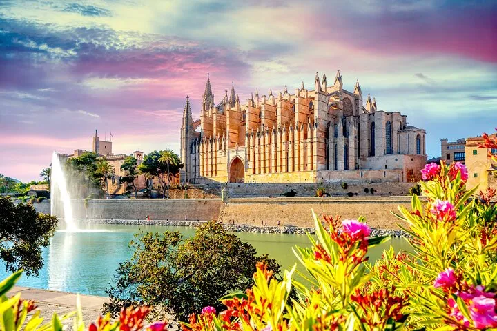 Palma de Mallorca and Valldemossa Shore Excursion