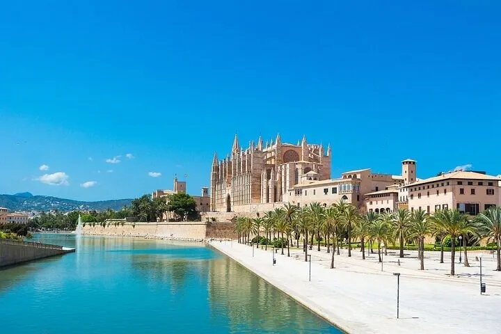 Palma de Mallorca Must-See Attractions Walking Tour