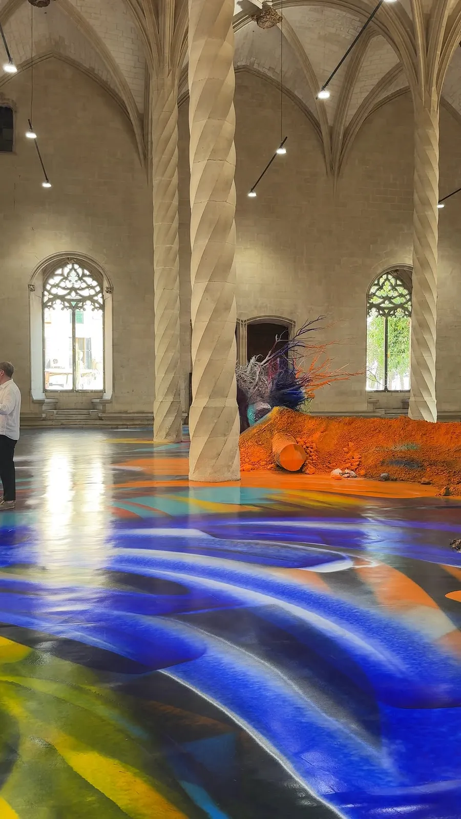 An immersive contemporary-art installation in Palma during Nit de l’Art